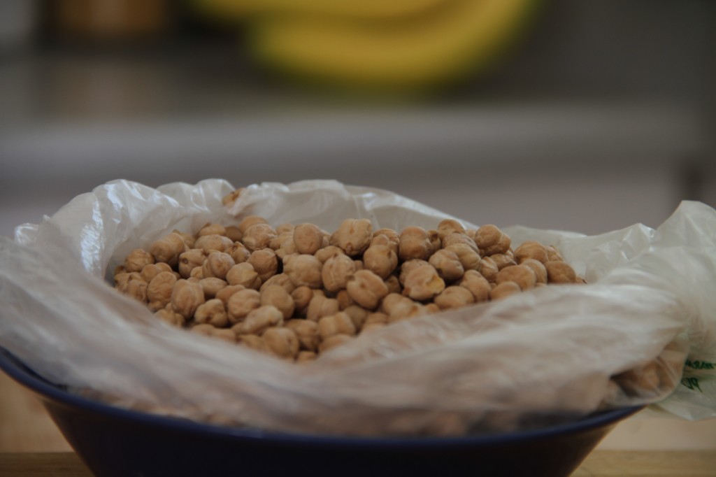 chickpeas raw